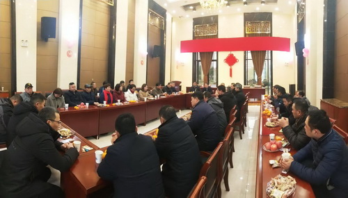 2022-2-1--新春团拜会-3--压缩.jpg