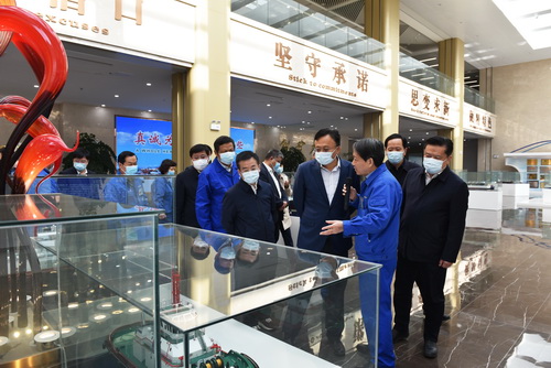 2022-3-9--胡广杰副省长调研--压缩.jpg