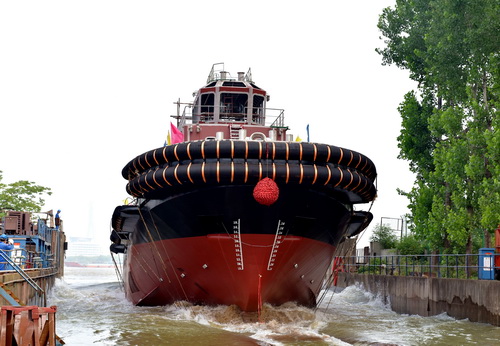 2022-6-19--北部湾5120kW2号下水--压缩.JPG
