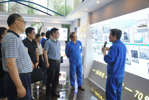 2022-7-9--市发改委谭主任调研--压缩.jpg