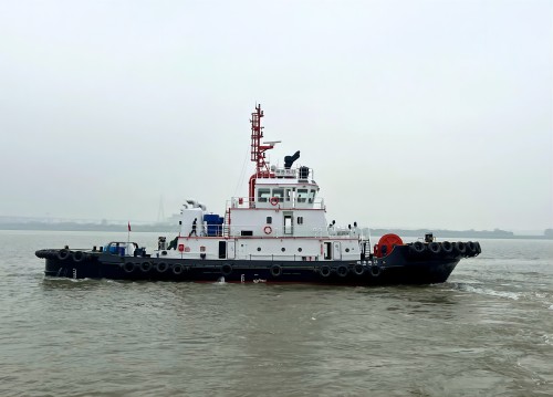 “福港拖23”出厂-压缩.jpg