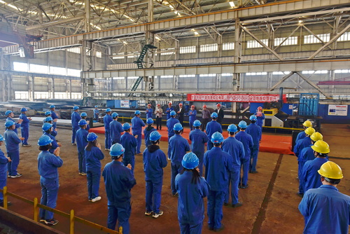 宁波三船开工-压缩.JPG