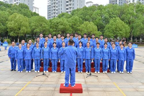 6-合唱-压缩.JPG